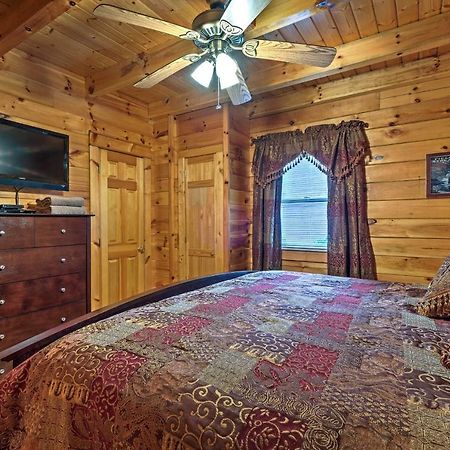 Pigeon Forge Cabin With Hot Tub, Grill And Pool Table! Villa Sevierville Dış mekan fotoğraf